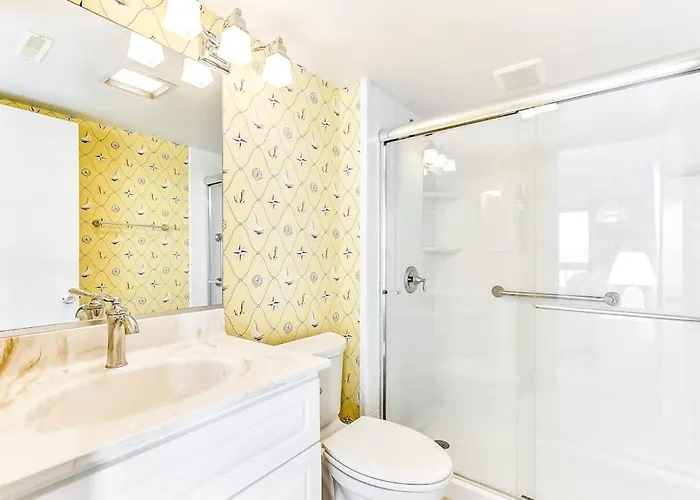 81 Hill 411 Ocean Stadt